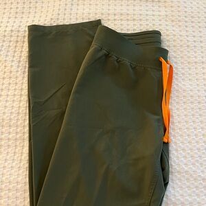 Figs Livingston Moss S